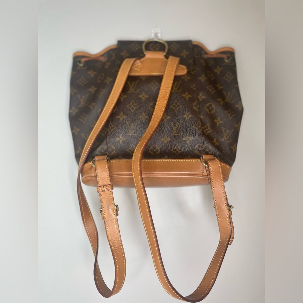 Vintage 1997 Louis Vuitton Montsouris MM Backpack - Picture 4 of 16